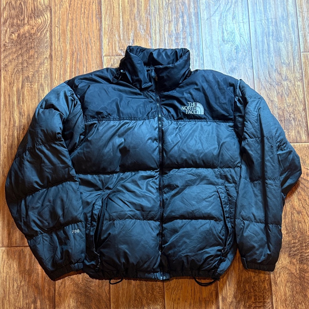 The North Face 700 men’s large two tone black and gray puffer jacket
